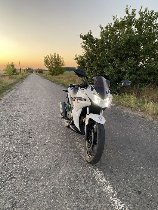Продам lifan kpr 200