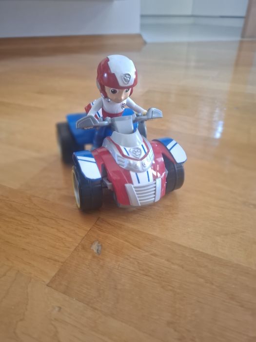 Psi Patrol - figurka Rydera + pojazd  quad ratunkowy