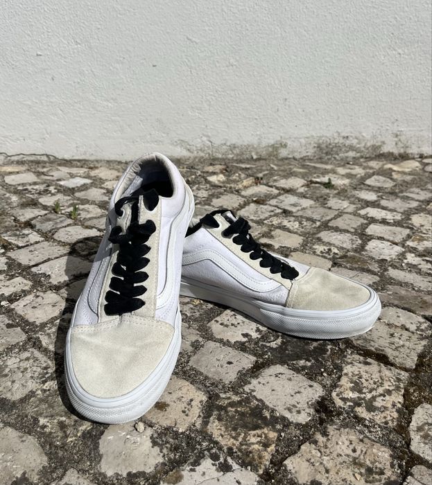 Ténis VANS Unisexo Old Skool (Club Branco/Preto)