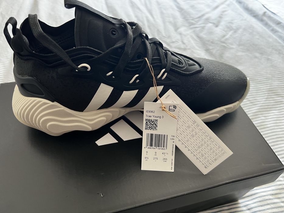 Tenis Adiadas Trae Yong 3 Basquetebol.