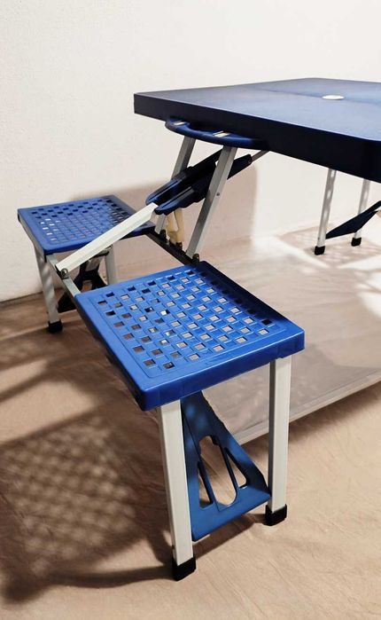 Mesa de Campismo/Piquenique em Alumínio Rebatível com 4 Bancos