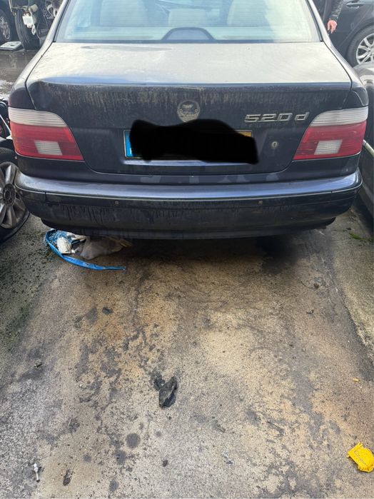 BMW 520D para peças