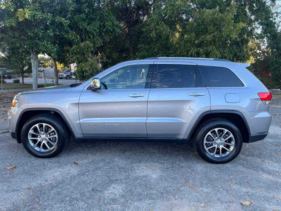 Jeep Grand Cherokee      2016