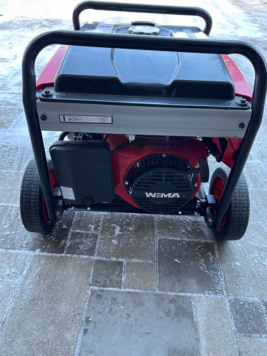 Бензино - газовий генератор Weima WM7000, однофазний (230 В), 7 кв