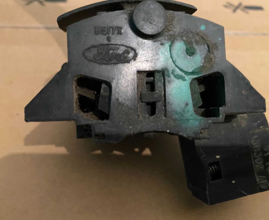 Manete piscas Ford Transit 1994 a 2000 ref. 13B302AD