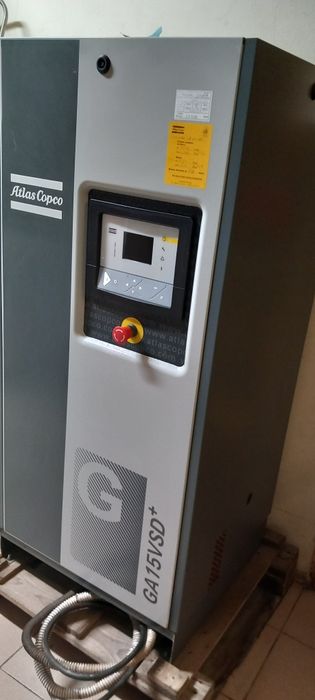 Compressor Atlas copco 20cv com variador de frequência