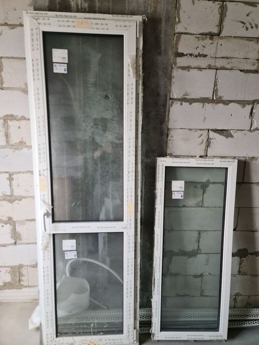 Продам балконный блок Rehau б/у новострой