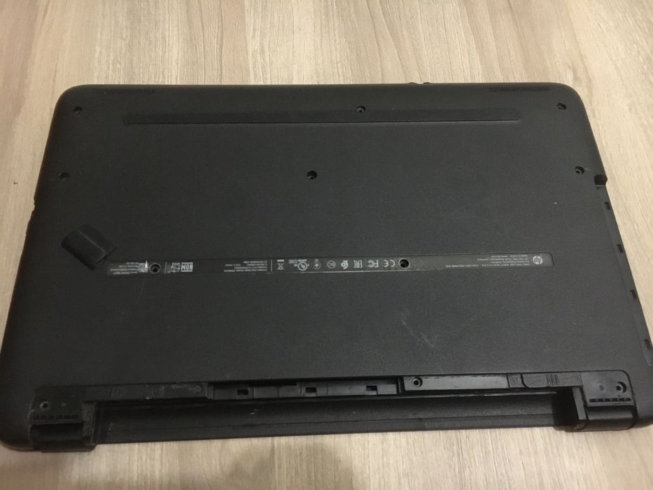 Ноутбук по запчастинах HP255 G5 TPN-C126