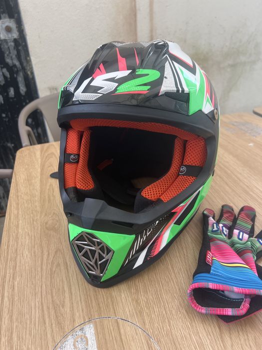 Mota de crianca usada