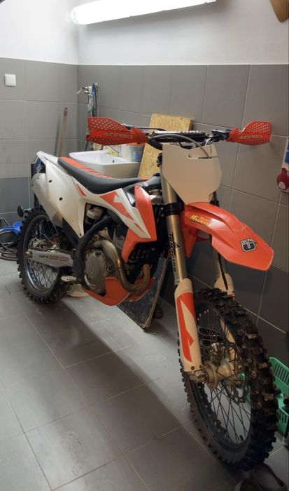 KTM