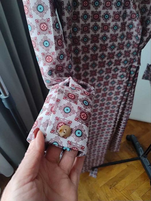 Платье на запах с английским воротником  Dressa