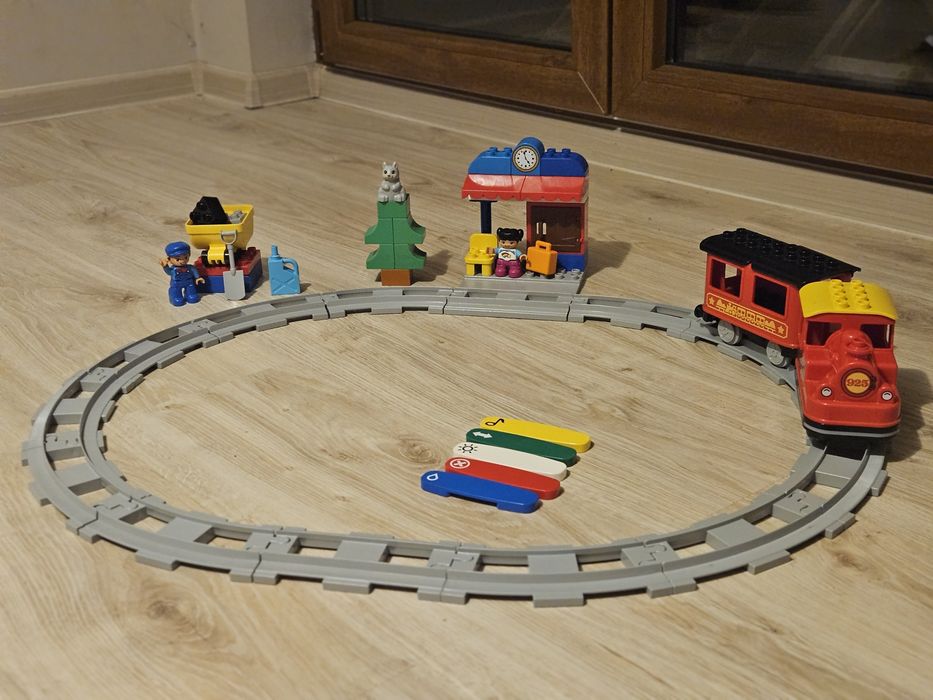 Lego Duplo 10874  pociąg ciuchcia kolejka