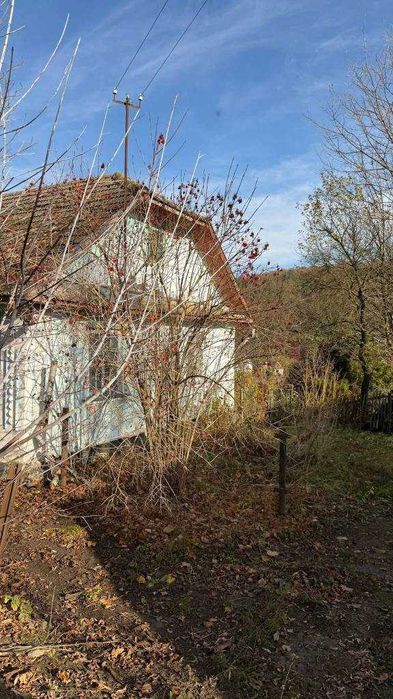 Продаж будинку біля Вишнівця
