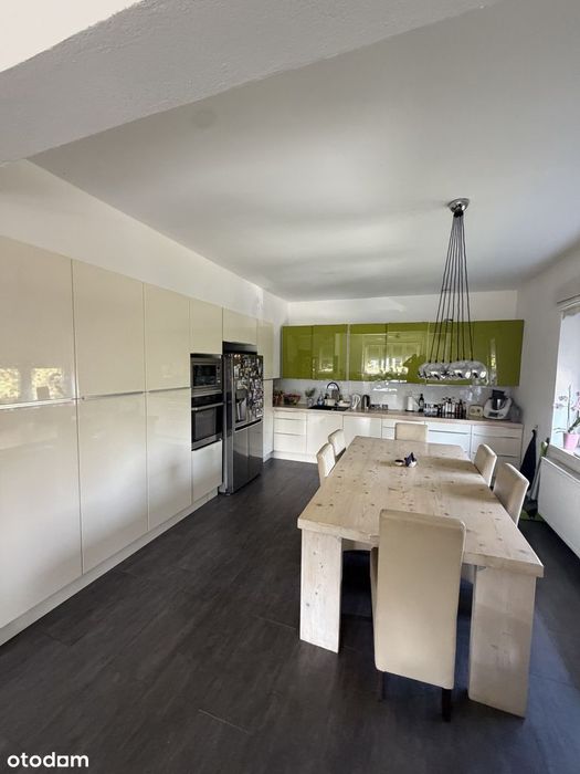 Dom dwupokoleniowy 280 m² | 2 mieszkania | Centrum Legionowa