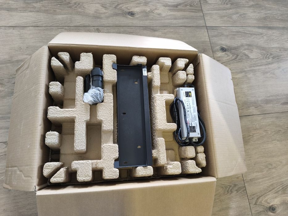 Inwerter falownik PV FOX Ess T8 dla paneli 10kW wifi monitoring GRATIS