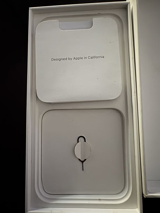 Caixa iphone 14 prox max roxo