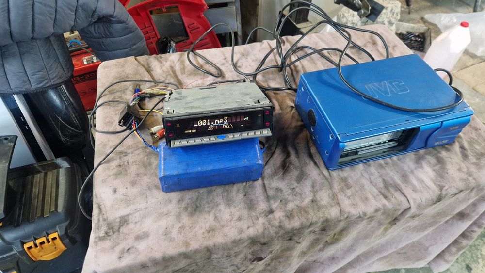 Магнітола jvc kd-lx50r