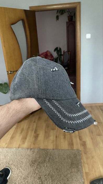 Кепка zara нова сіра