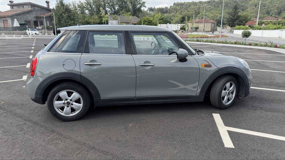 Mini One D F55 motor BMW