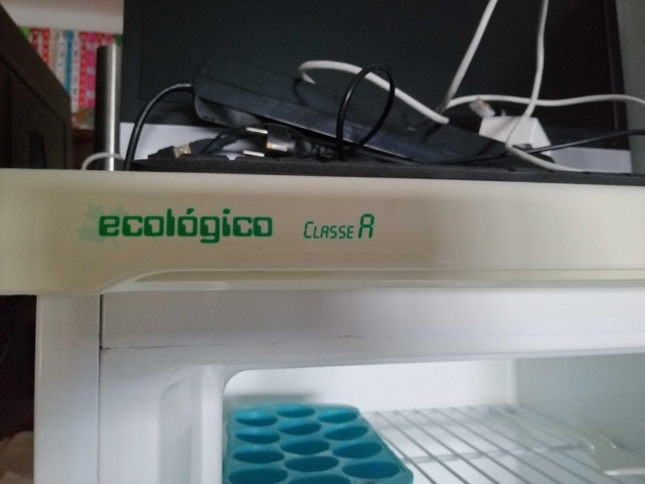 Frigorífico duas portas, como novo