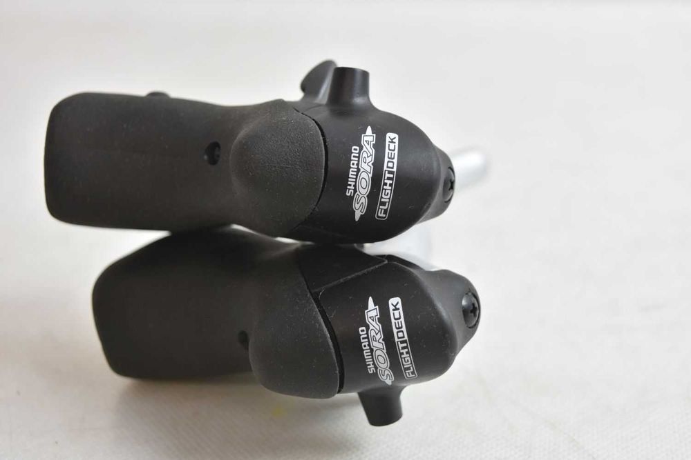NIEUŻYWANE klamkomanetki SHIMANO SORA st-3300 !  2x8 !