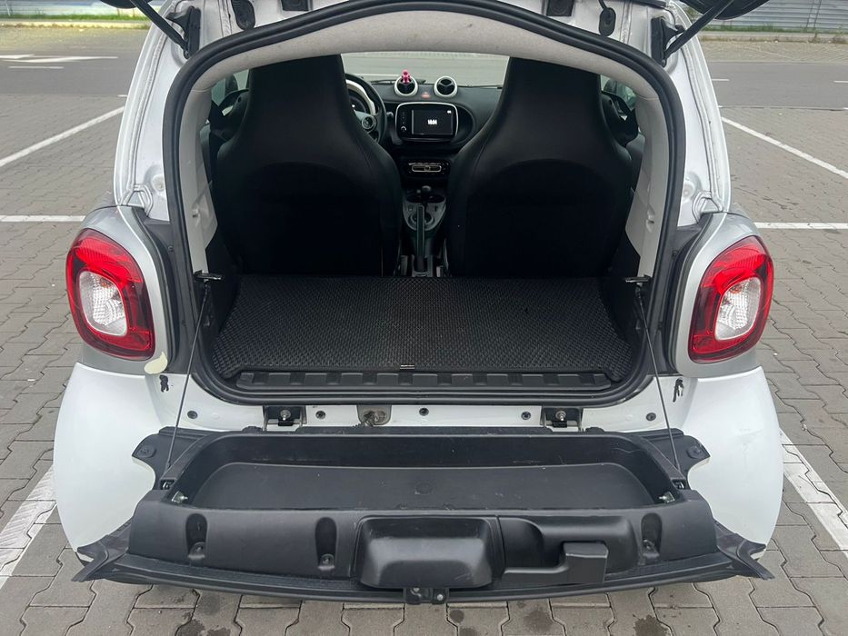 Продам Smart Fortwo 453 2016