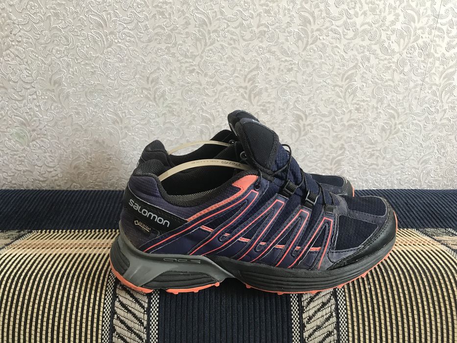 Кросівки Salomon 39-40 розмір, по устілці 24,5-25 см