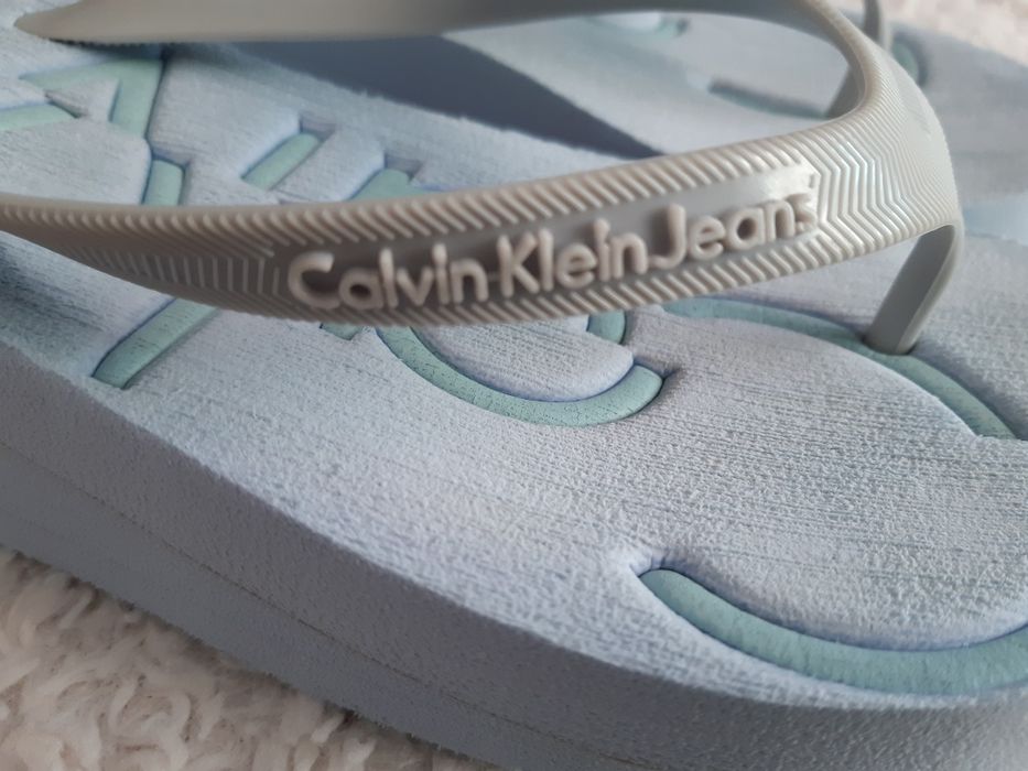 Klapki damskie Calvin Klain 38