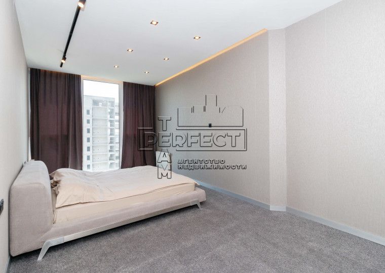 Продаж 3-к квартири Тютюнника 28А ЖК Cardinal