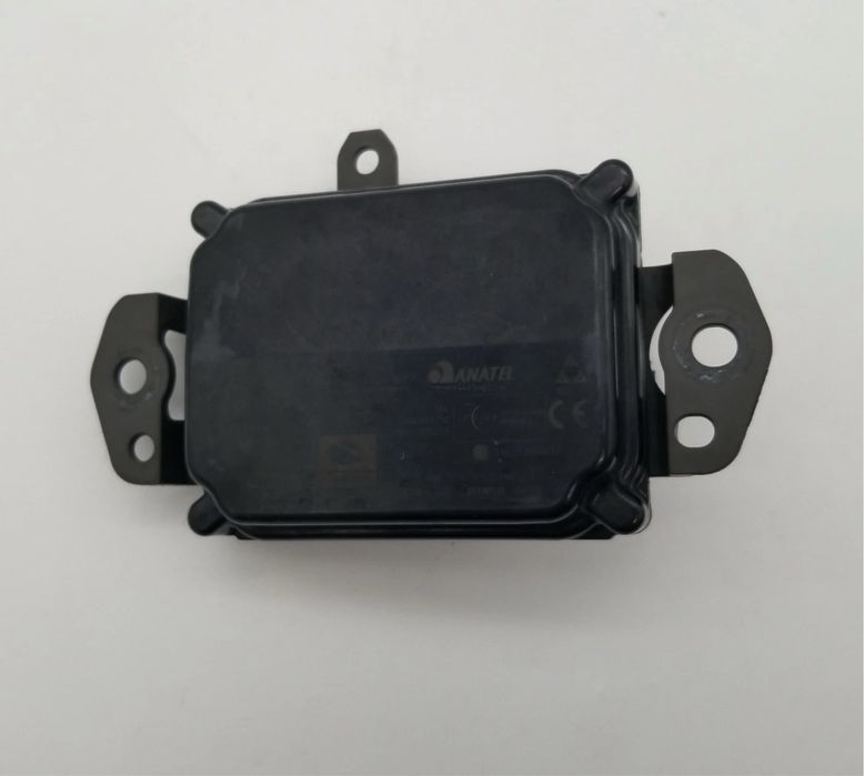 Радар дистроник toyota highlander rav4 corolla venza 88210-02020