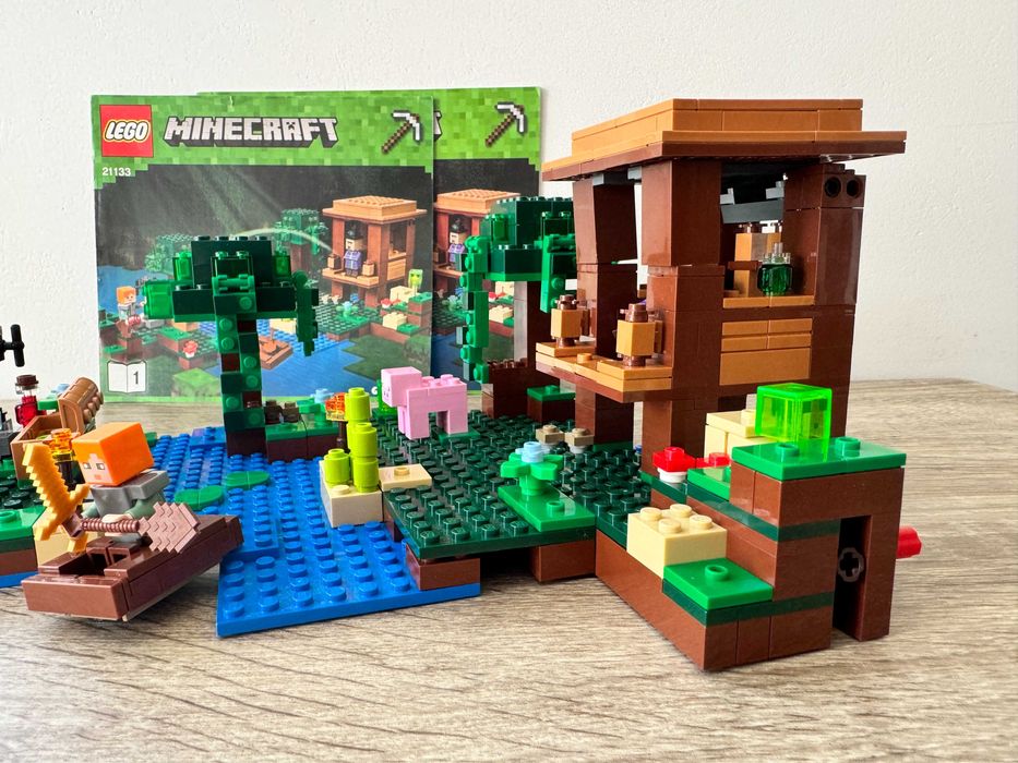 LEGO® 21133 Minecraft - Chatka czarownicy