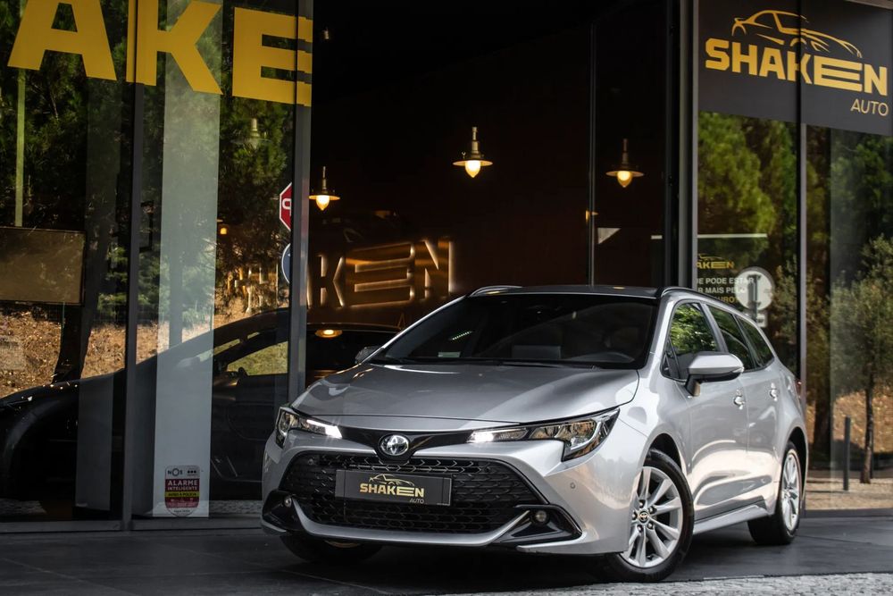 Toyota Corolla Touring Sports 1.8 Hybrid Active
