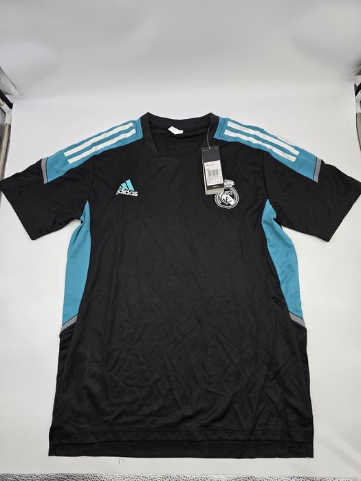 Fato de treino novo da Adidas, do Real Madrid S