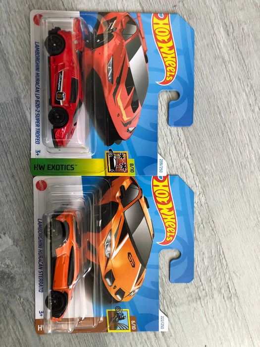 SET 2x Hot Wheels Lamborghini Huracan Sterrato+ LP620-2 HotWheels