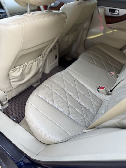 INFINITI FX 37S Максимальна