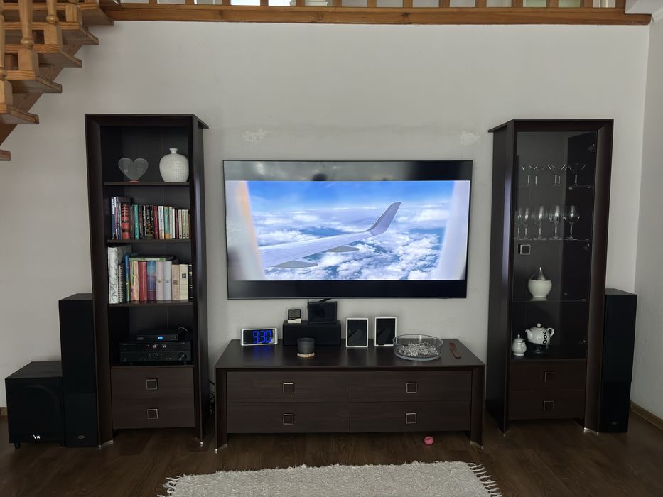 Komplet regałów firmy black and white