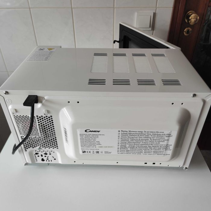 Microondas Candy CMW 2070M