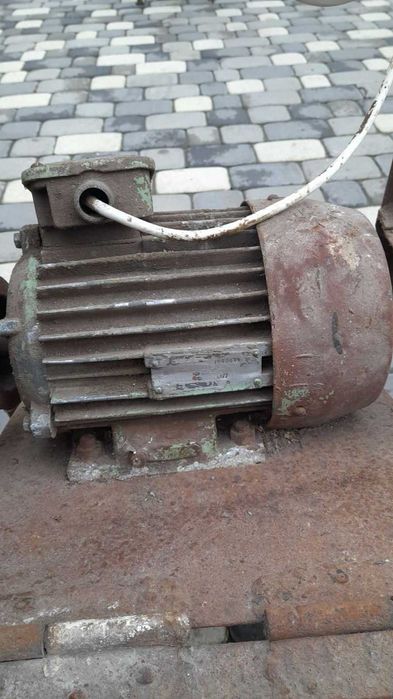 Корморізка 3 фази