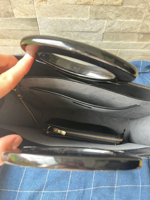 Louis Vuitton Ombre Bag Epi Leather Black