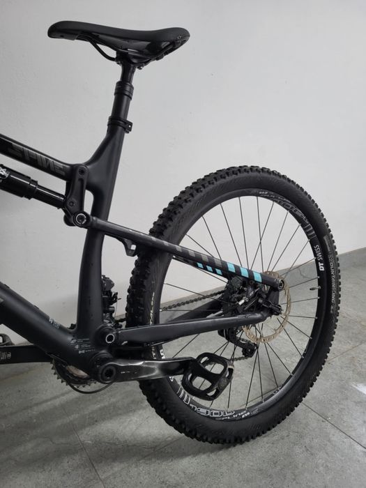 Rower Focus Spine Carbon L