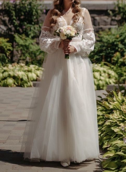 Весільна сукня в стилі бохо