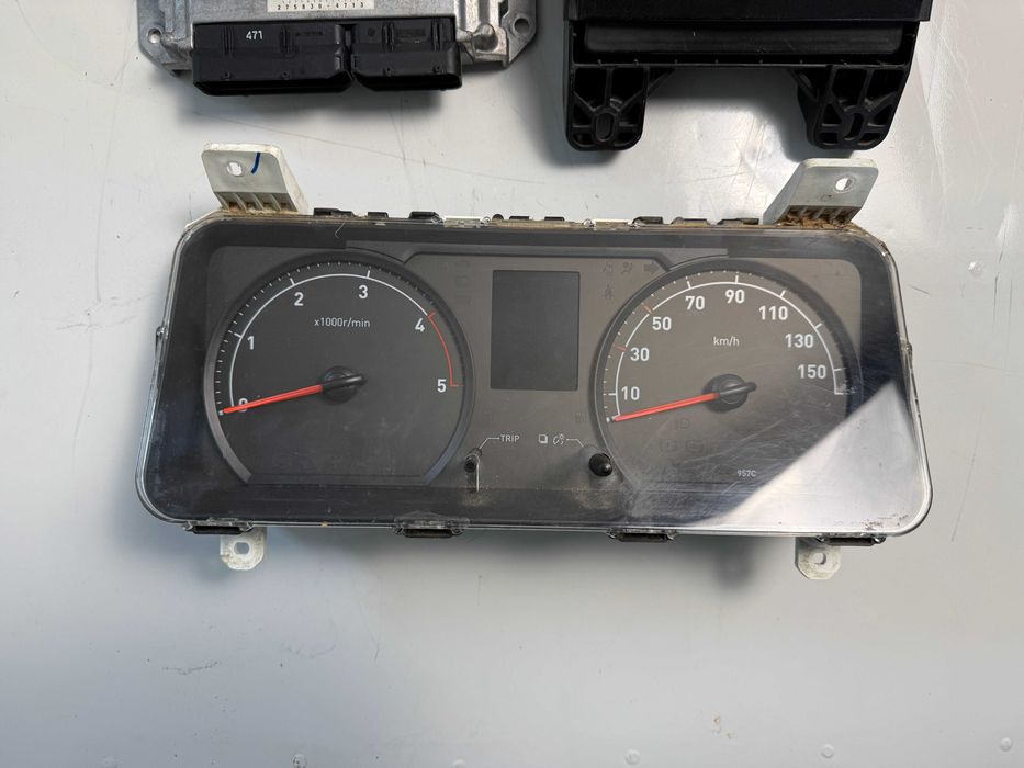 Zestaw Startowy komputer Nissan Cabstar / Maxity KPNC39940 23710 ma42a