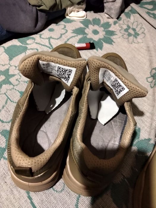 Продам зимние ботинки
