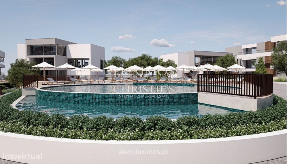 Apartamento T0 mobilado à venda no The Court em Carvoeiro, Algarve