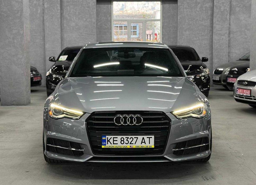 AUDI A6 (C7) 2018 року в кузові седан. 
Рідний пробіг 120 000, 3.0 бензин, автомат. 
Авто вкладень не потребує. 
Салон дуже комфортний, чистий. 

Комплектація:

 - мінімальні пошкодження з Америки
 - обслуговане авто
 - безключовий доступ
 - шкіряний салон
 - сліпі зони
 - кнопка start/stop
 - склопідіймачі 4
 - регулювання дзеркал
 - підігрів дзеркал
 - згортання дзеркал
 - ел пакет сидінь
 - мікроліфт передніх сидінь
 - підігрів передніх сидінь
 - підігрів задніх сидінь
 - памʼять сидінь
 - 2х зонний клімат контроль
 - підігрів керма
 - шкіряне кермо
 - мультикермо
 - адаптивний круїз контроль
 - ел ручник
 - датчик світла
 - датчик дощу
 - бортовий компʼютер
 - антихром
 - камера заднього виду
 - задній парктронік
 - передній парктронік
 - чорна стеля
 - ABS
 - ESP
 - обширна мультимедіа з навігацією
 - заводська лінзована оптика(XENON)
 - ДХВ
 - легкосплавні диски
 - нова гума

- спеціальні тарифи при обміні ВАШОГО авто на будь яке наше. 
- згодні на всі перевірки будь-якого СТО. 
Будемо раді відповісти на всі питання, що Вас цікавлять.