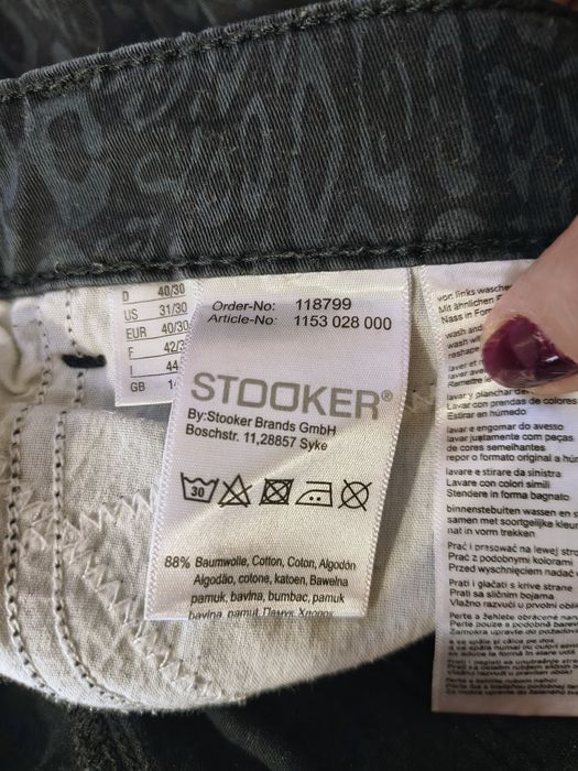 Spodnie jeansowe w panterkę r. 36