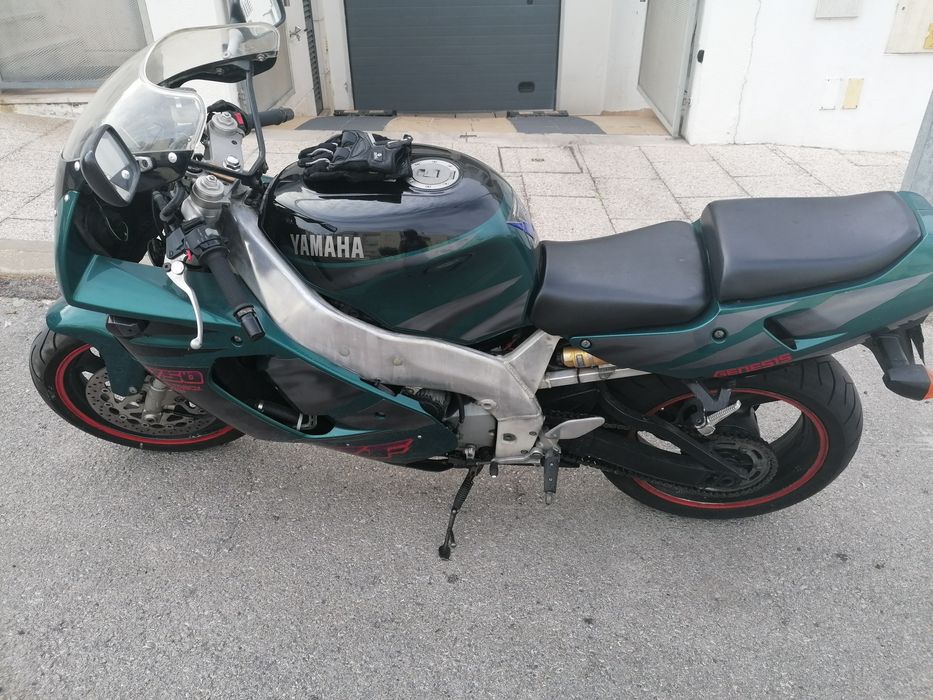 Yamaha YZF 750 R Corroios • OLX.pt