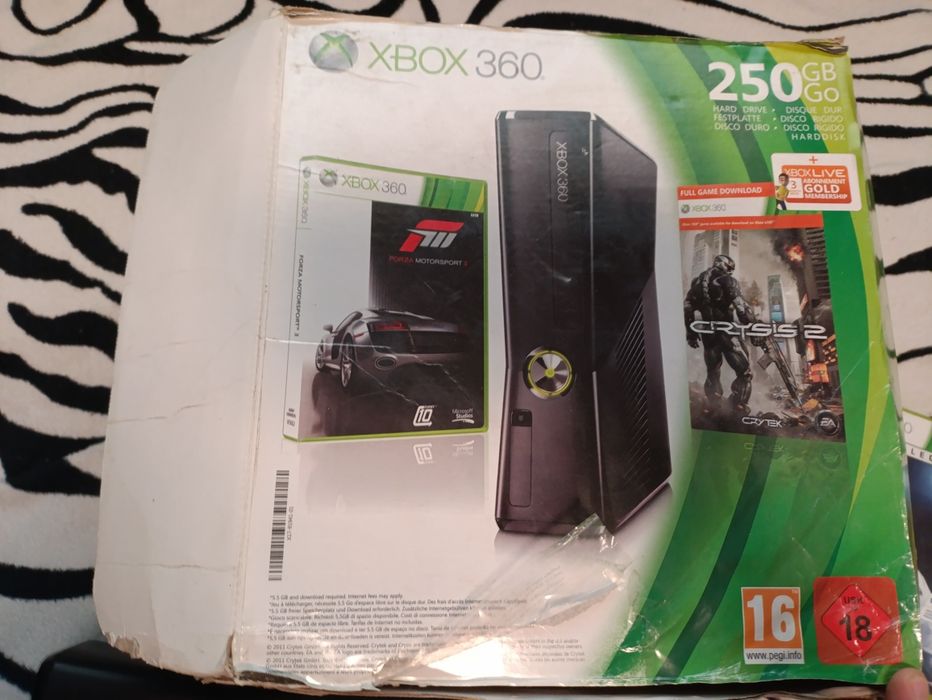 Xbox 360 slim 2x pad gry