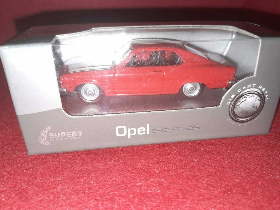 Miniatura Opel Manta