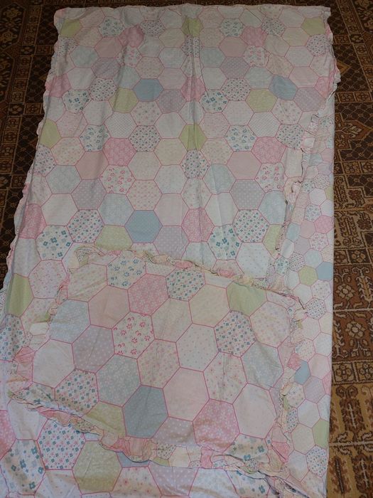 Простыни,пододеяльники+наволочки